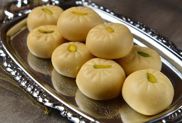 This-festive-season-treat-yourself-to-delicious-homemade-Pedha This-festive-season-treat-yourself-to-delicious-homemade-Pedha